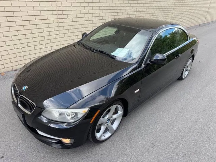2012 Bmw 335i 3-Series photo 1