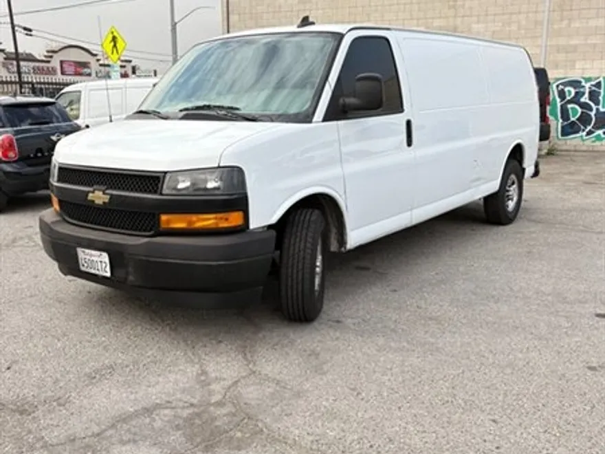 2019 Chevrolet Express 2500 Van photo 1