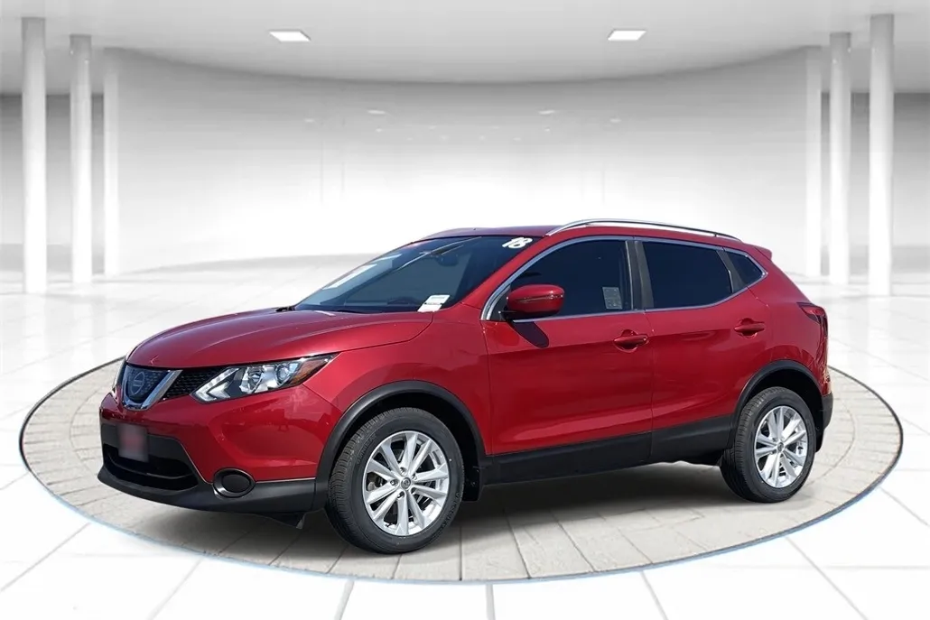 2018 Nissan Rogue Sport SV photo 1