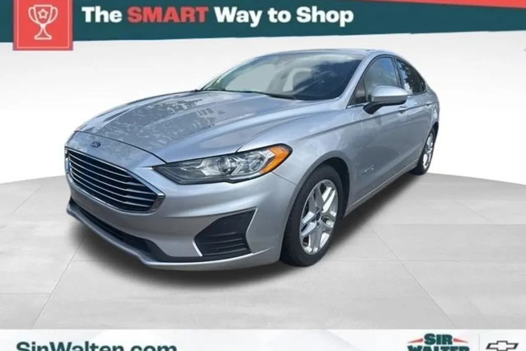 2019 Ford Fusion Hybrid SE photo 1