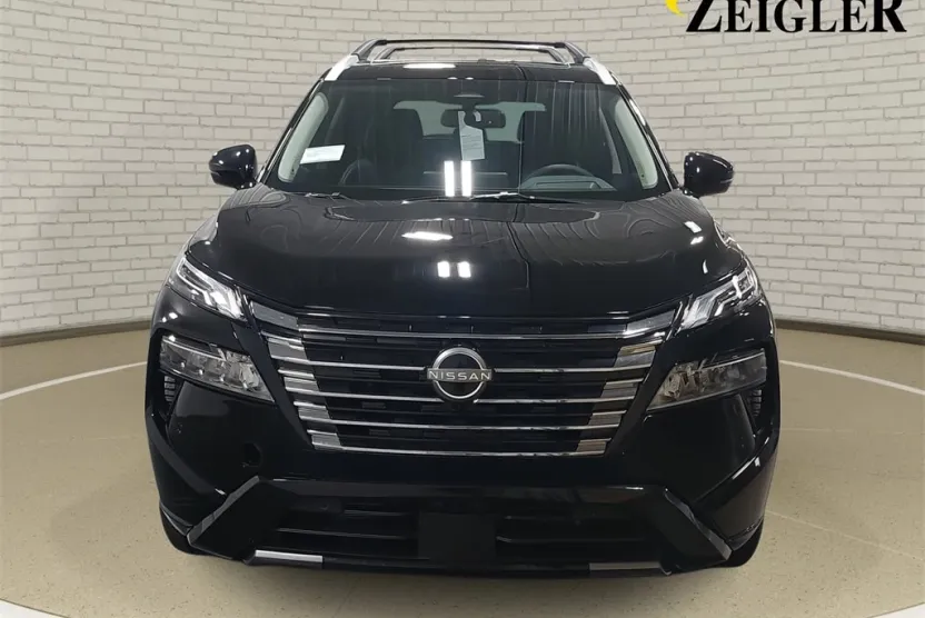 2026 Nissan Rogue Platinum photo 1
