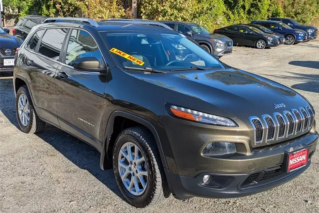 2014 Jeep Cherokee Latitude photo 1