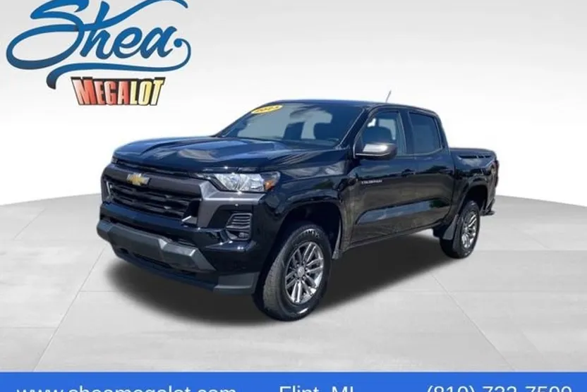 2023 Chevrolet Colorado LT photo 1
