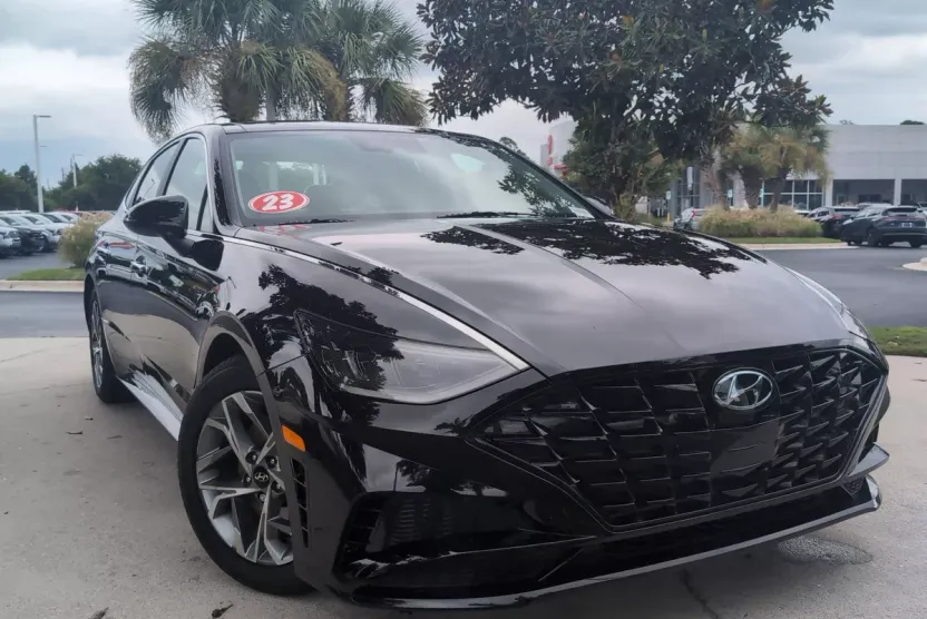 2023 Hyundai Sonata SEL photo 1