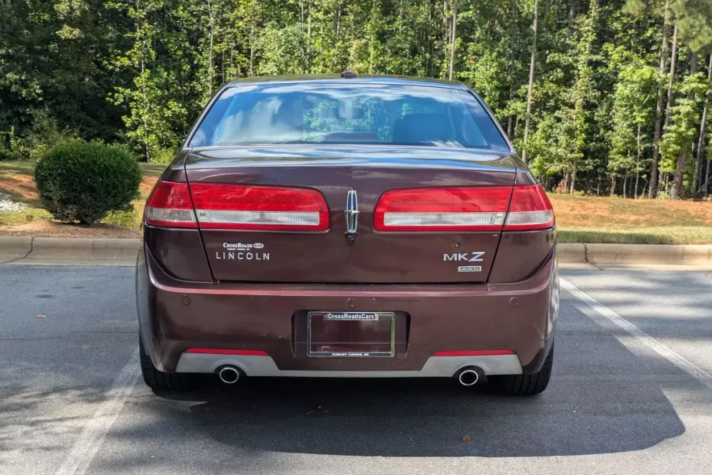 2012 Lincoln MKZ photo 1