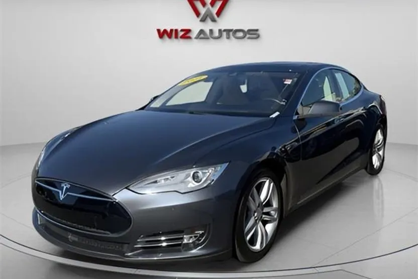 2015 Tesla Model S 85D photo 1
