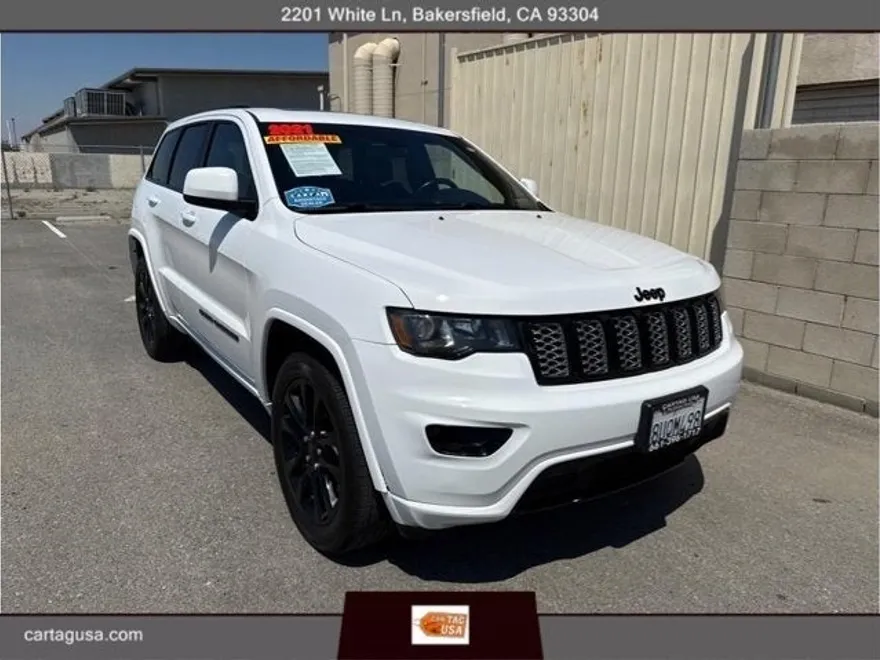 2021 Jeep Grand Cherokee Laredo X photo 1