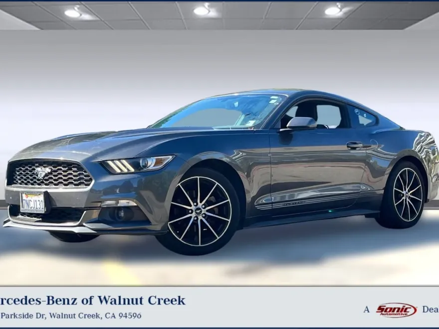 2015 Ford Mustang EcoBoost photo 1