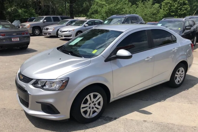 2018 Chevrolet Sonic LS photo 1