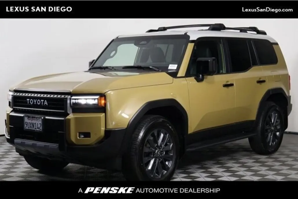 2024 Toyota Land Cruiser Base photo 1