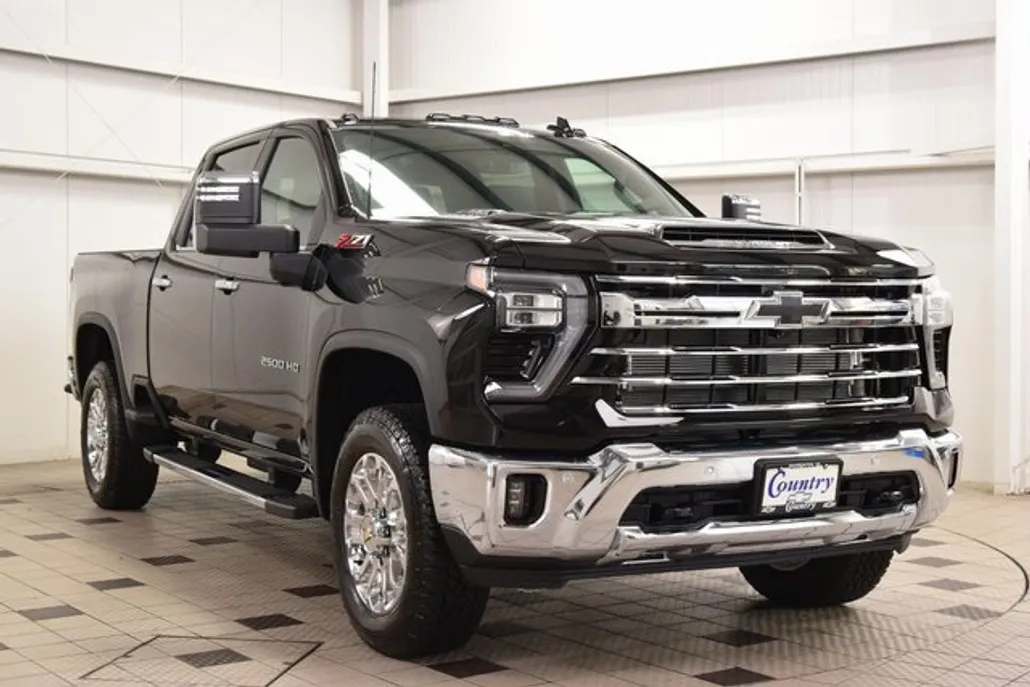 2025 Chevrolet Silverado LTZ photo 1