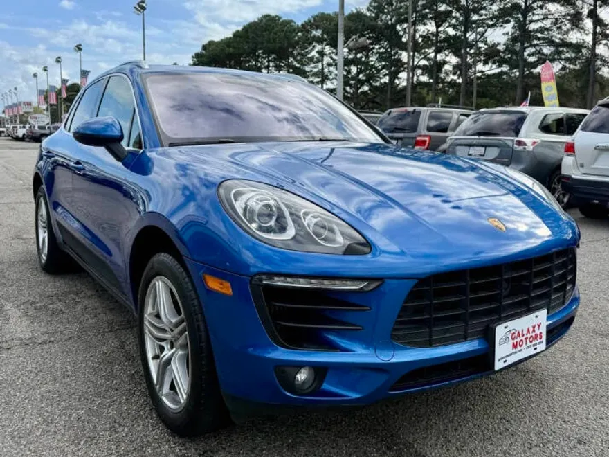 2015 Porsche Macan S photo 1