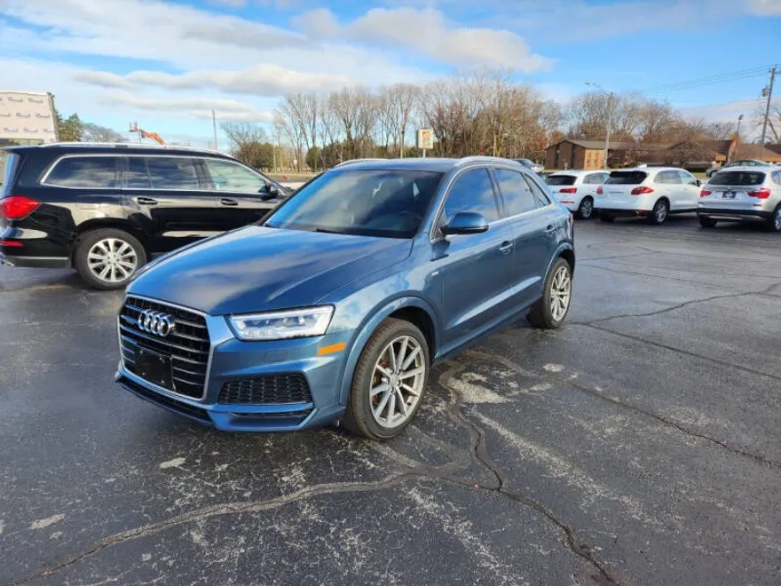 2018 Audi Q3 Premium Plus photo 1