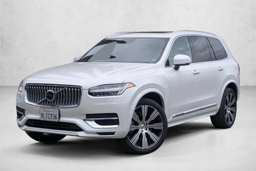 2024 Volvo XC90 Recharge T8 Ultimate photo 1