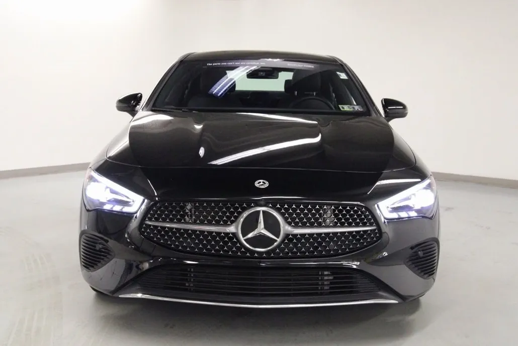 2025 Mercedes Benz CLA 250 4MATIC photo 1