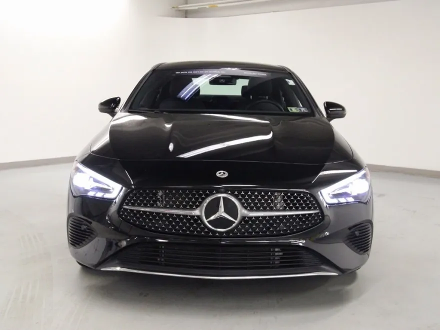 2025 Mercedes Benz CLA 250 4MATIC photo 1