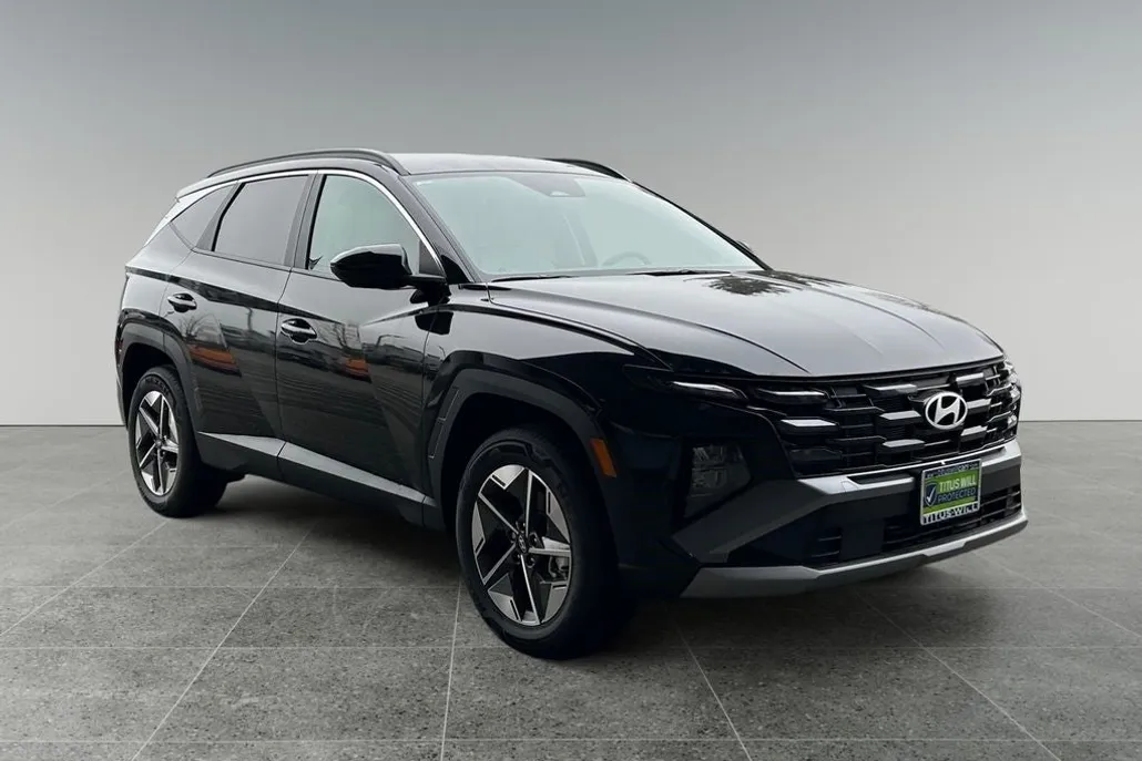 2025 Hyundai Tucson SEL photo 1