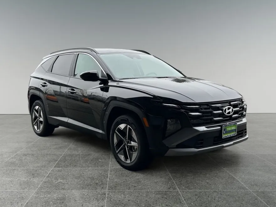2025 Hyundai Tucson SEL photo 1