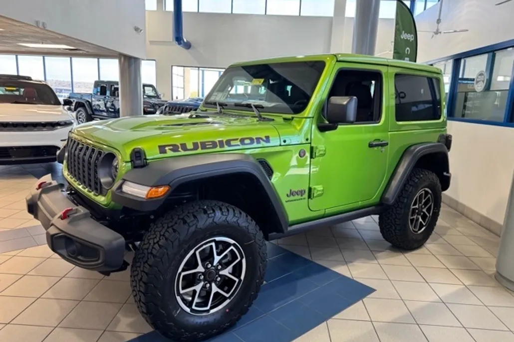 2025 Jeep Wrangler Rubicon photo 1