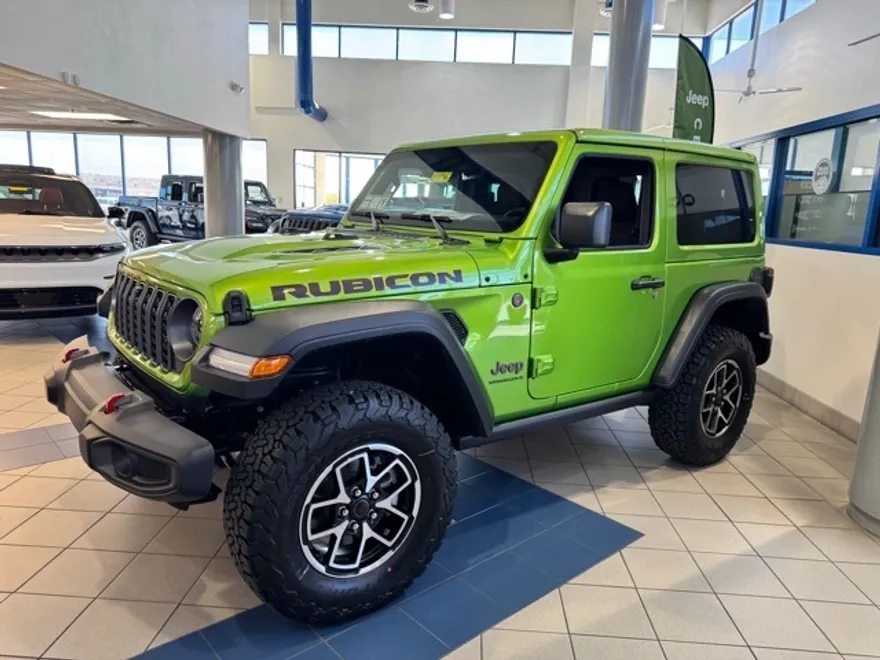 2025 Jeep Wrangler Rubicon photo 1