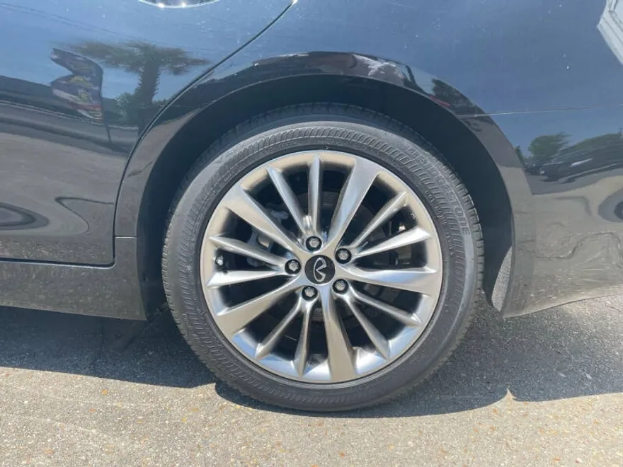 2020 Infiniti Q50 3.0t LUXE photo 1