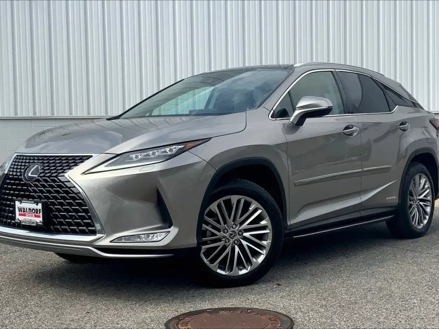 2022 Lexus RX 450h photo 1