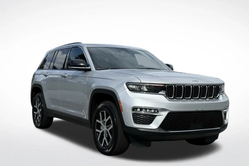 2024 Jeep Grand Cherokee Limited photo 1