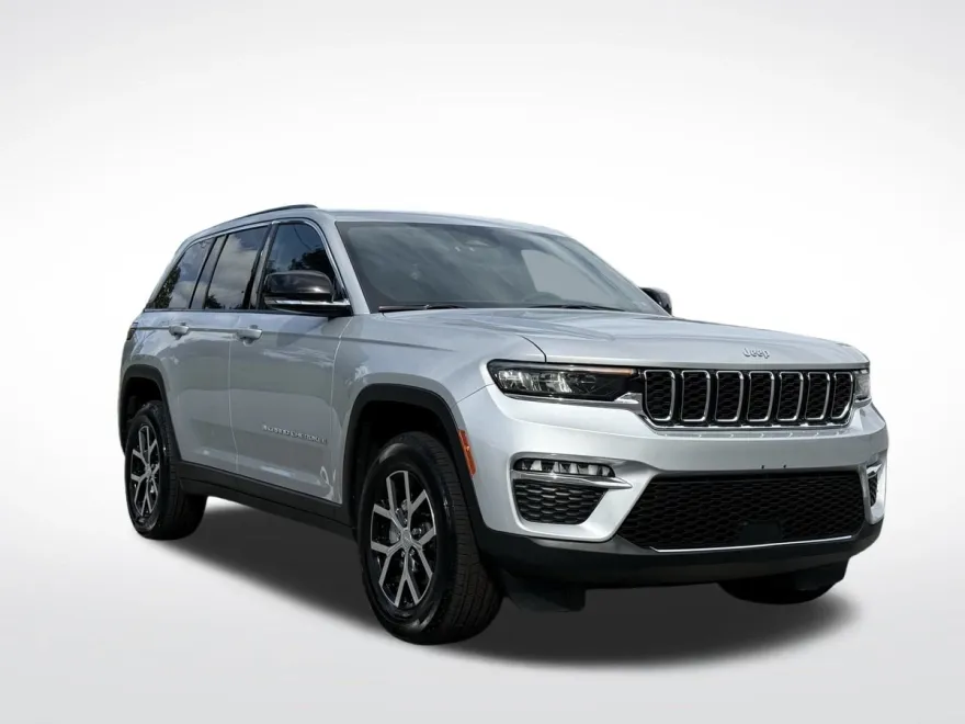 2024 Jeep Grand Cherokee Limited photo 1