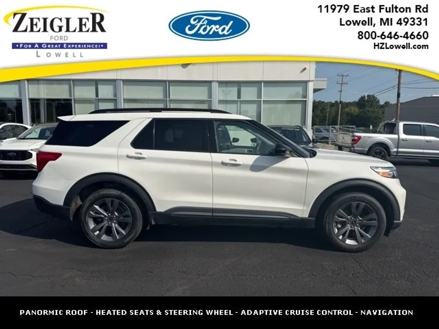 2022 Ford Explorer XLT photo 1
