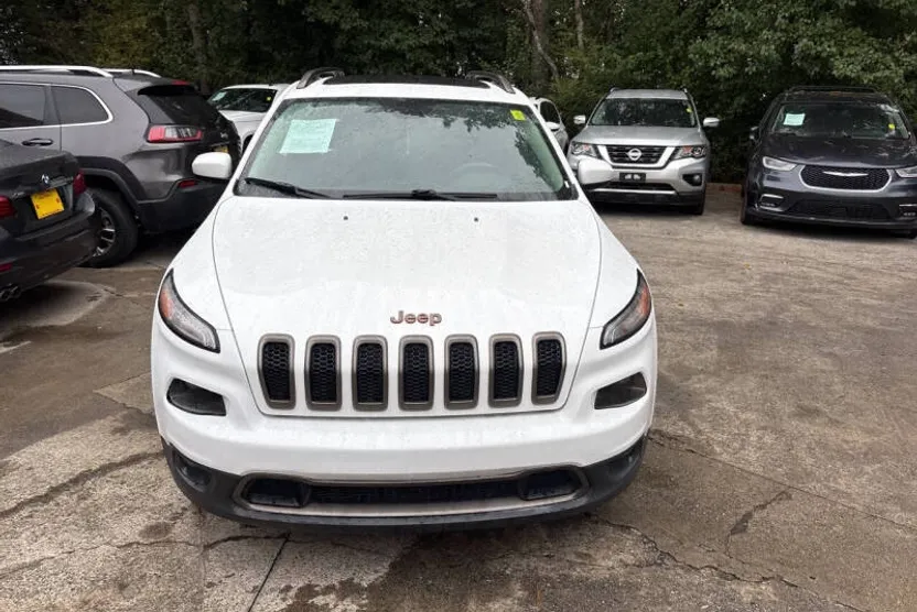 2017 Jeep Cherokee 80th Anniversary Edition photo 1