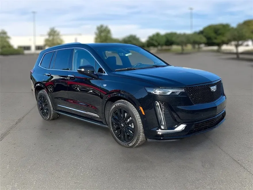 2025 Cadillac XT6 Premium Luxury photo 1