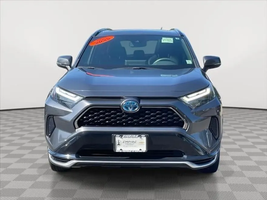 2023 Toyota RAV4 Prime SE photo 1