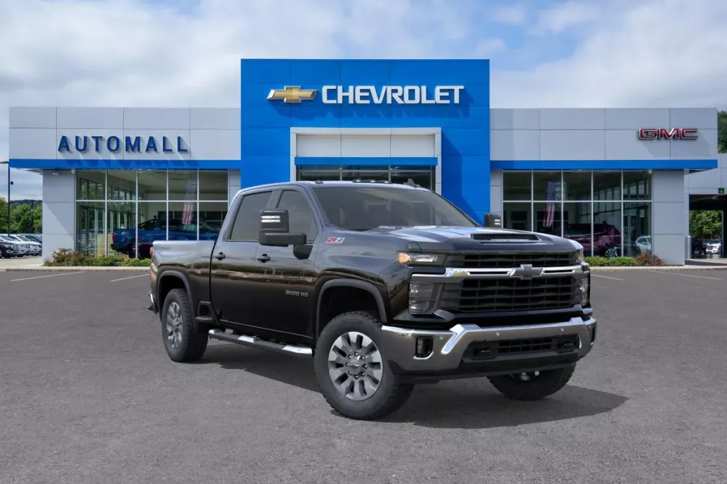 2025 Chevrolet Silverado 3500HD LT photo 1