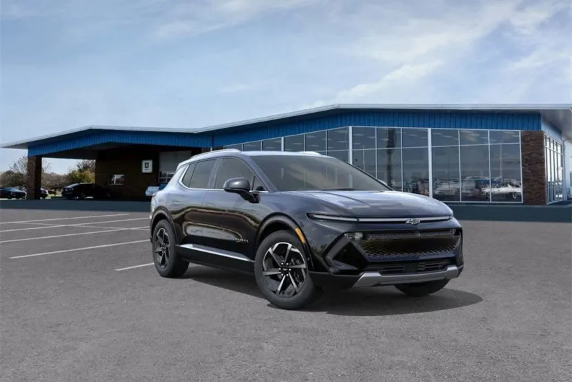 2025 Chevrolet Equinox EV 1LT photo 1