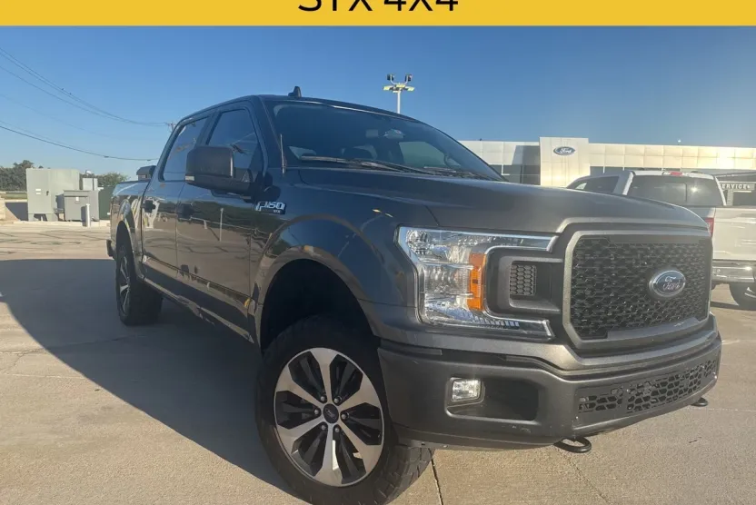 2020 Ford F-150 XL photo 1