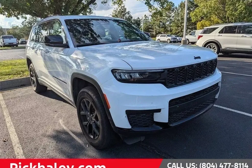 2024 Jeep Grand Cherokee Altitude photo 1