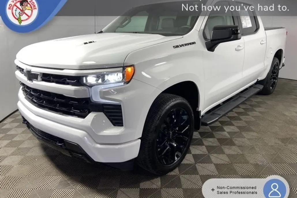 2025 Chevrolet Silverado 1500 RST photo 1