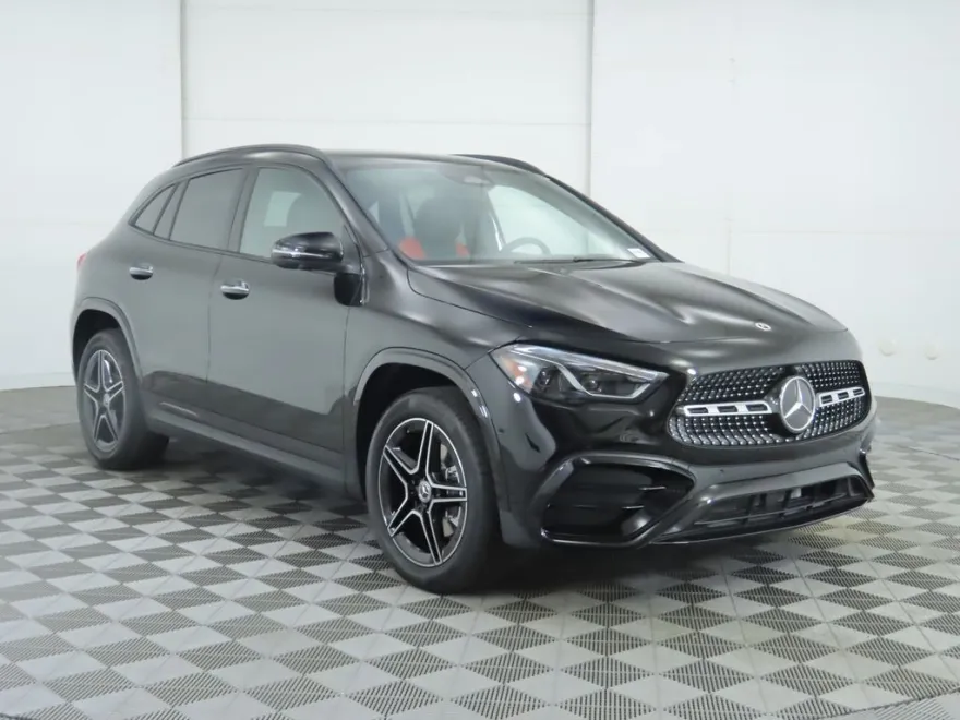 2026 Mercedes Benz GLA 250 photo 1