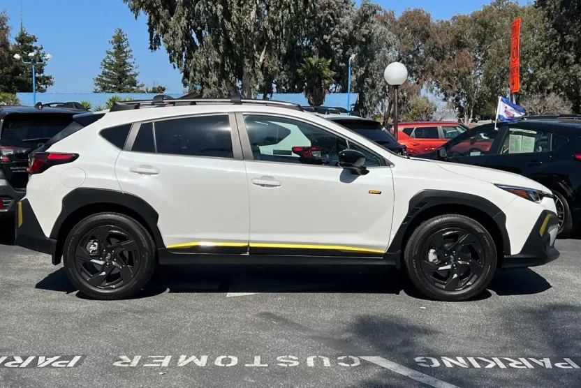 2024 Subaru Crosstrek Sport photo 1