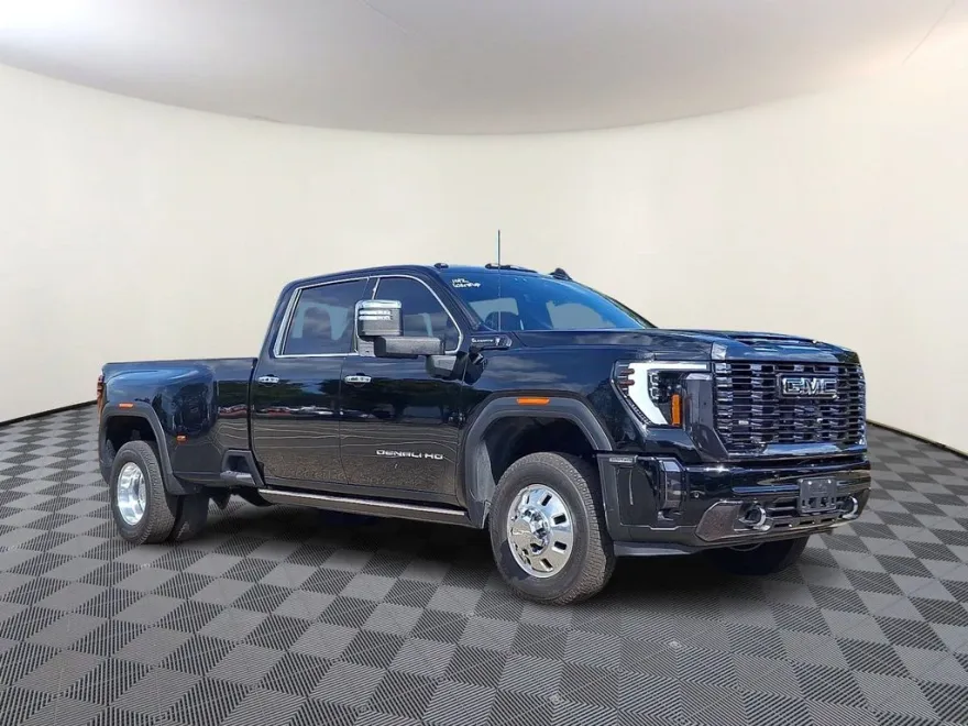 2024 Gmc Sierra HD Denali Ultimate photo 1