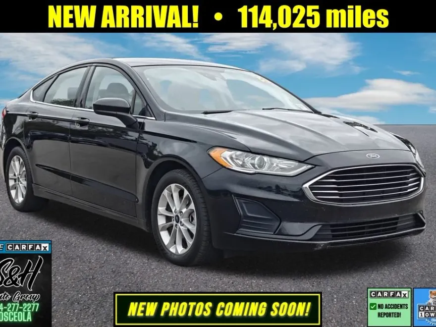 2020 Ford Fusion SE photo 1