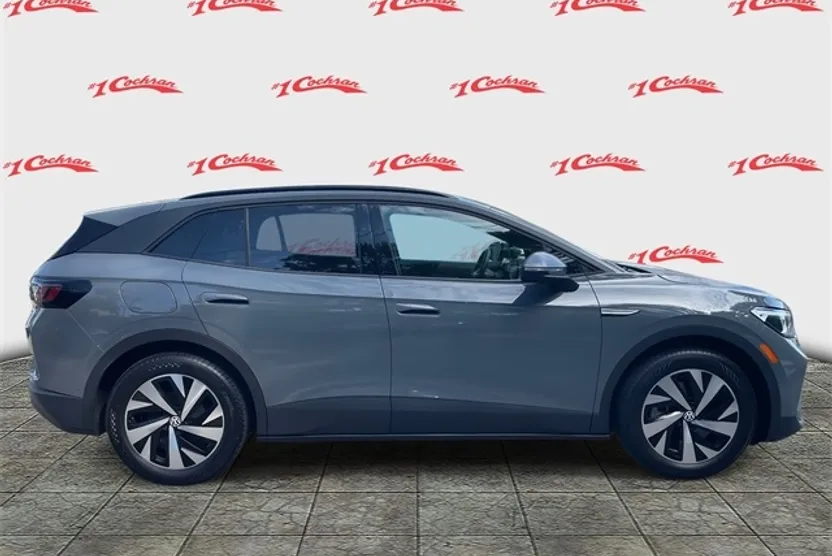 2023 Volkswagen ID.4 Pro photo 1