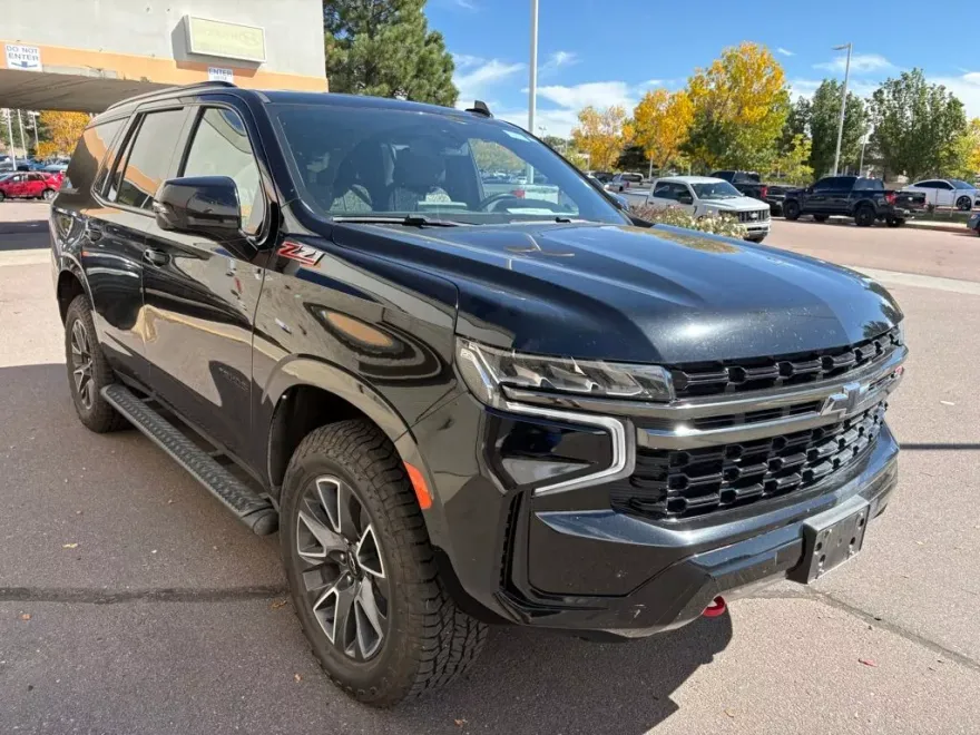2021 Chevrolet Tahoe Z71 photo 1