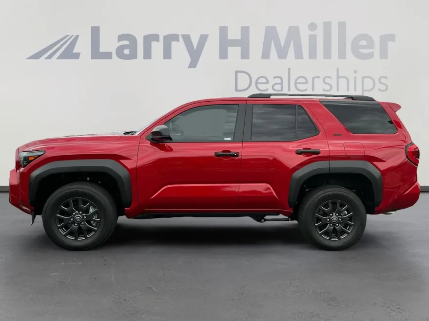 2025 Toyota 4Runner SR5 photo 1