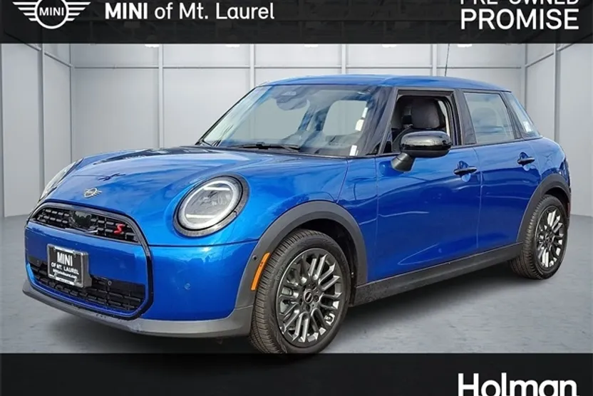 2025 Mini Cooper 4 Door Hardtop Signature photo 1