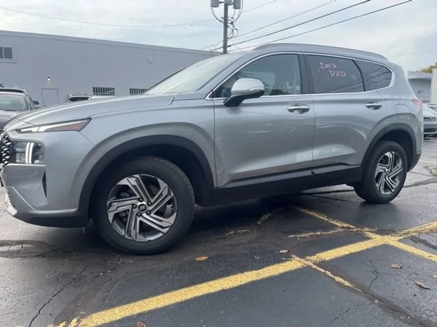 2023 Hyundai Santa Fe SEL photo 1