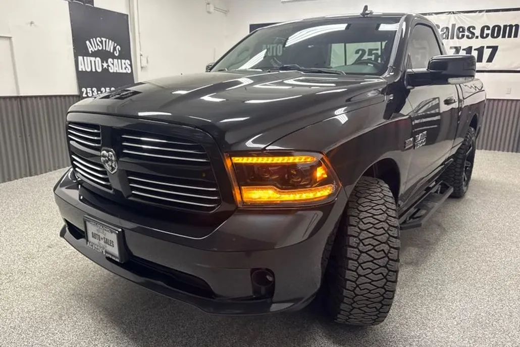 2016 Ram 1500 Sport photo 1