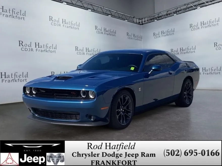 2022 Dodge Challenger R/T Scat Pack photo 1