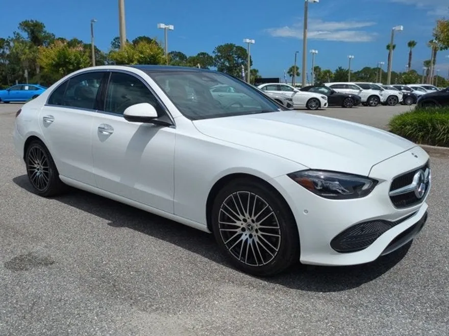 2025 Mercedes Benz C 300 4MATIC photo 1