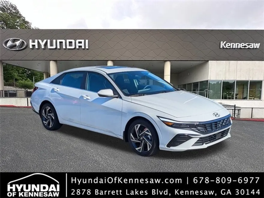 2025 Hyundai Elantra SEL Convenience photo 1